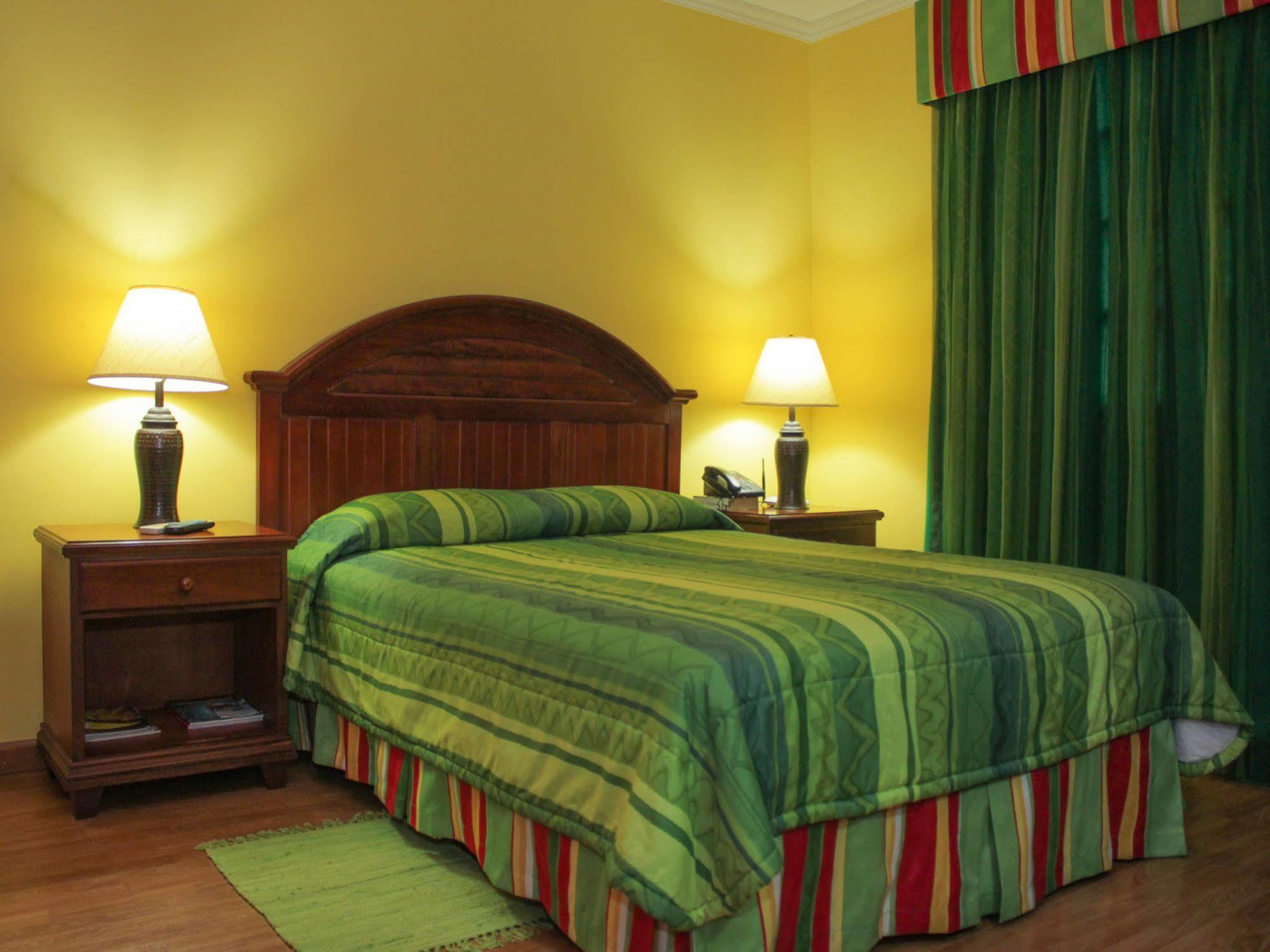 L'Orchidee Boutique Hotel Port of Spain Eksteriør billede
