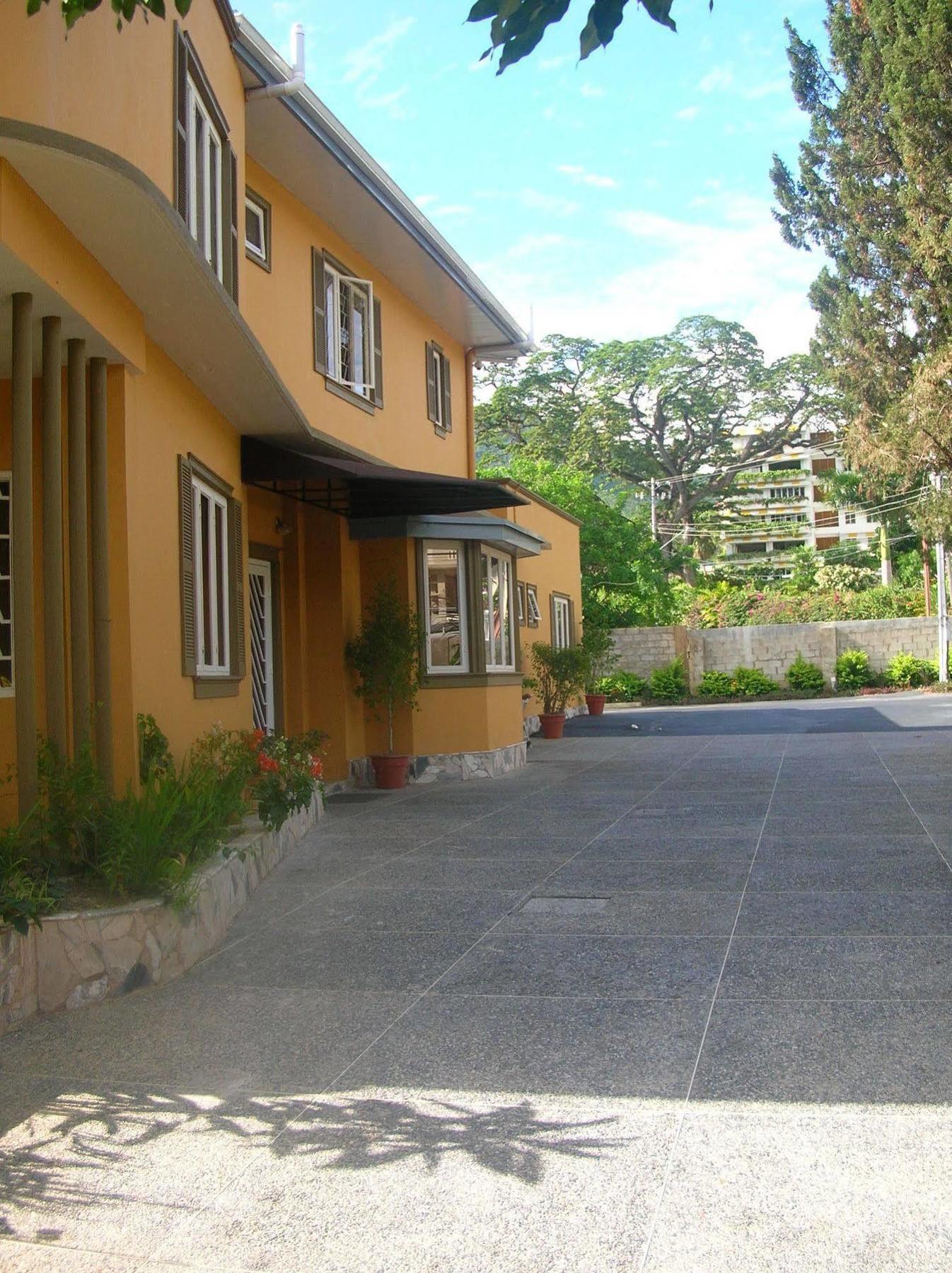 L'Orchidee Boutique Hotel Port of Spain Eksteriør billede